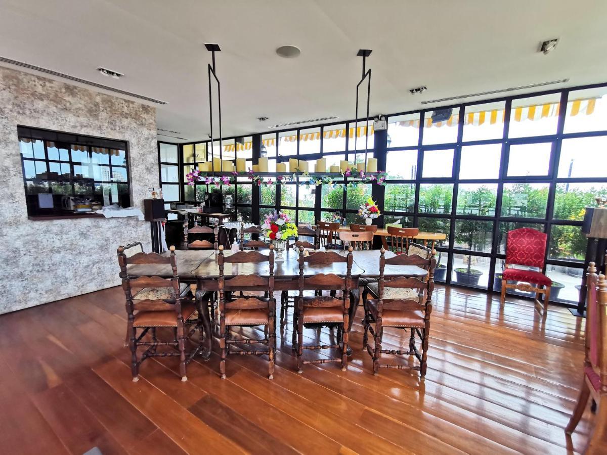 Lertnimit Boutique Hotel Hua Hin Exterior photo