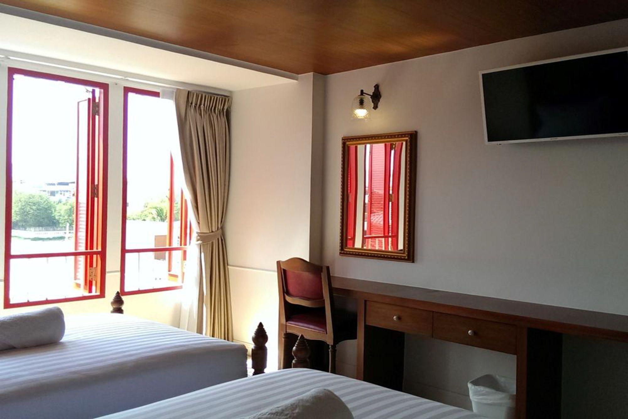 Lertnimit Boutique Hotel Hua Hin Exterior photo