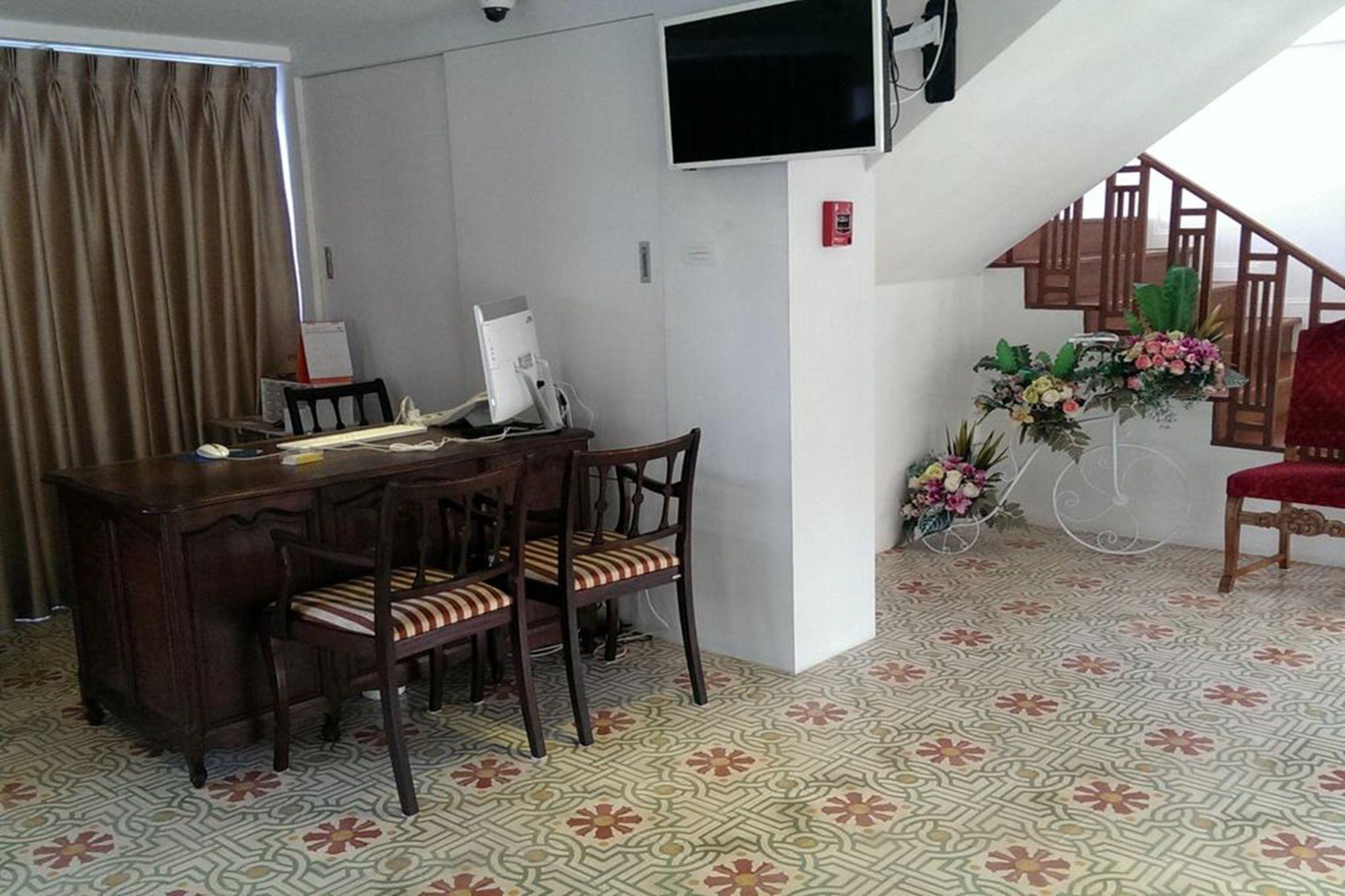 Lertnimit Boutique Hotel Hua Hin Exterior photo