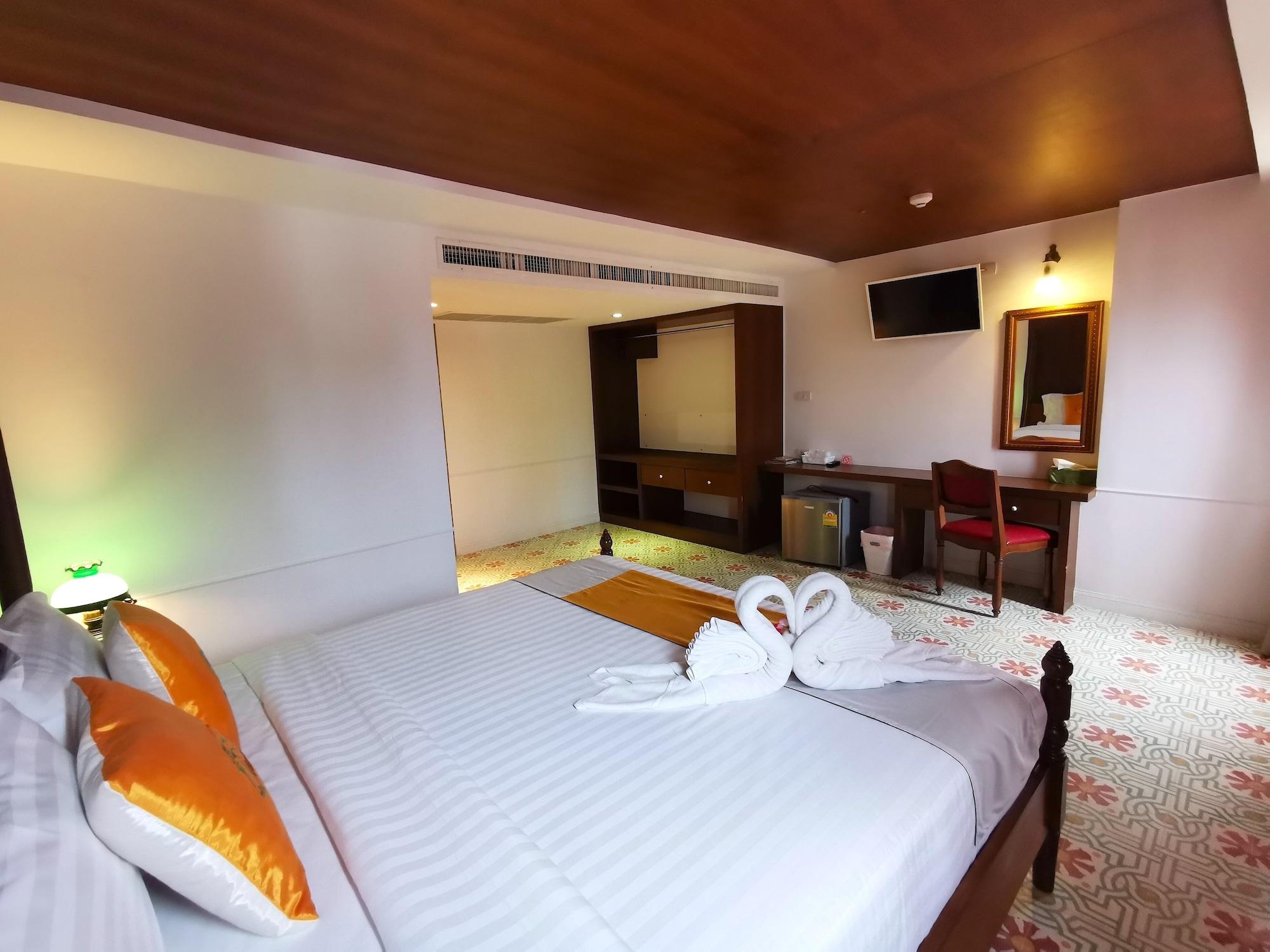 Lertnimit Boutique Hotel Hua Hin Exterior photo