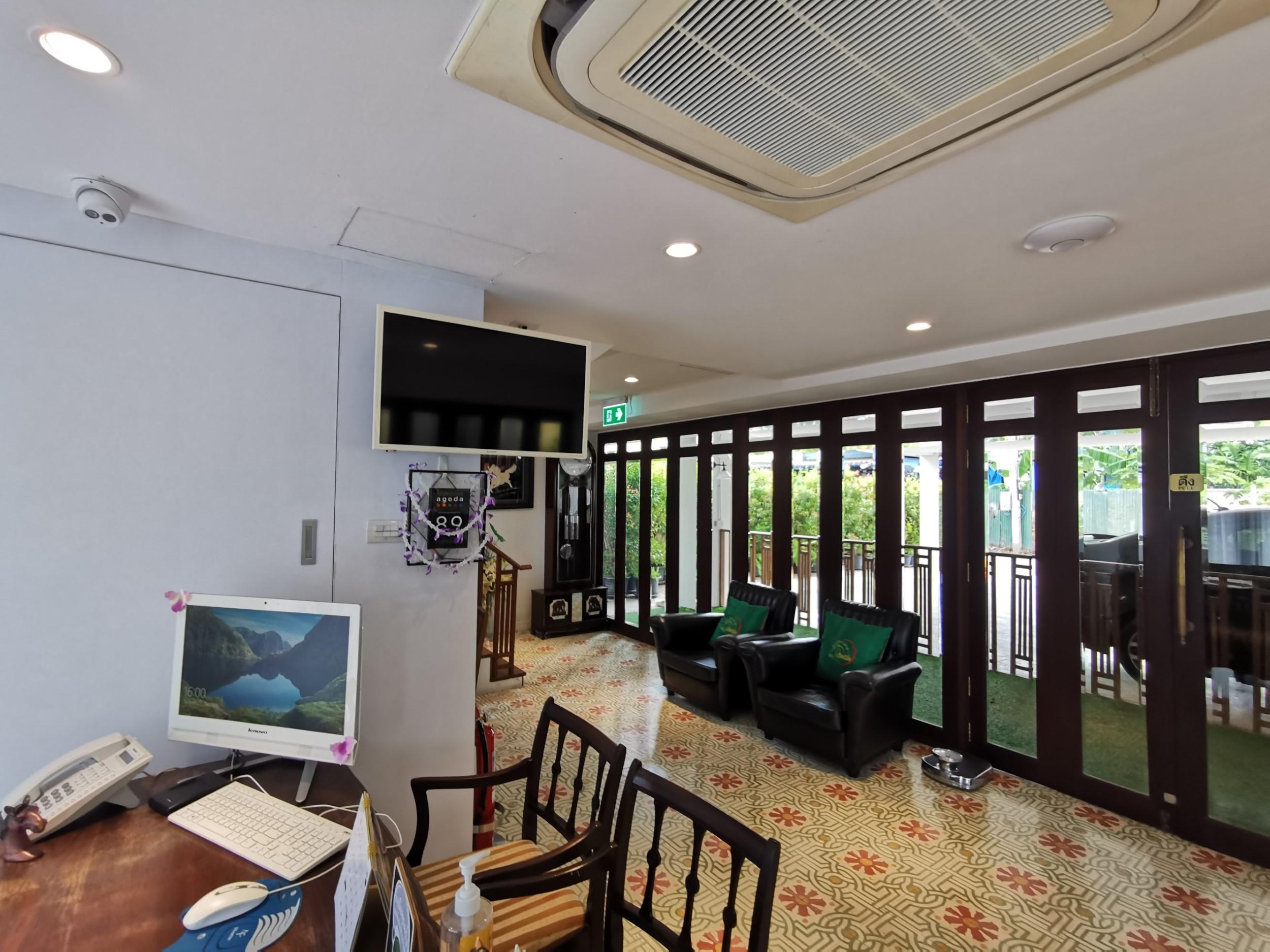 Lertnimit Boutique Hotel Hua Hin Exterior photo
